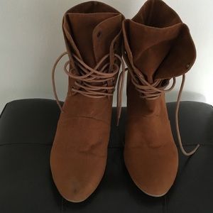 Wedge booties great condition