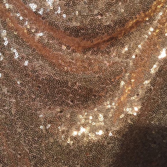 Gold sequin party dress - Picture 2 of 4