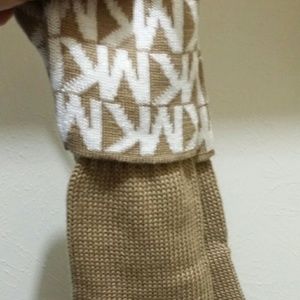 🔥WEEKEND SALE🔥 NWT MICHAEL Michael Kors Gloves