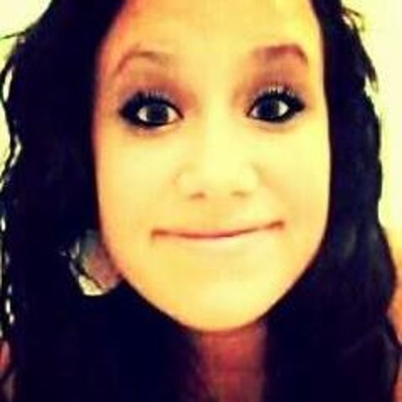 Meet your Posher, Amelia - Picture 1 of 1