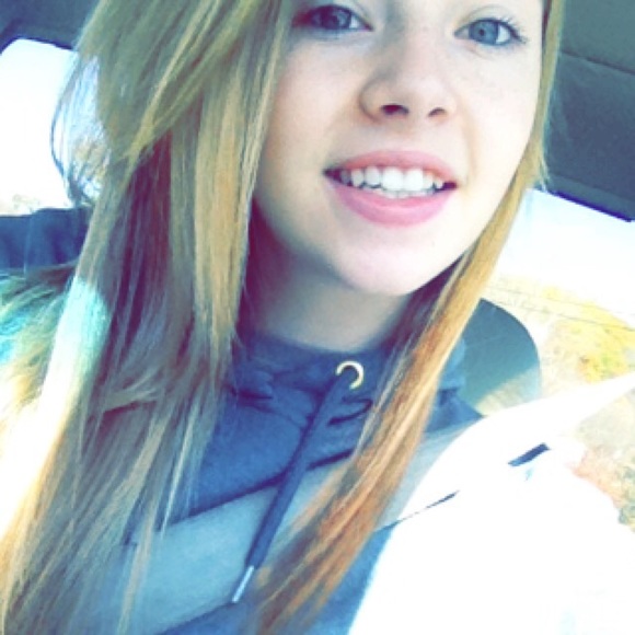 Meet your Posher, Shaylee - Picture 1 of 1