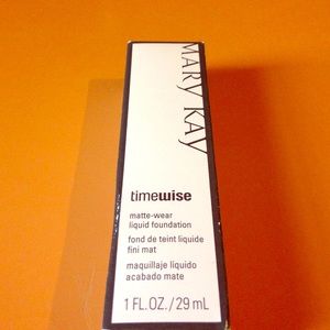 MARY KAY TIMEWISE MATTE-WEAR FOUNDATION