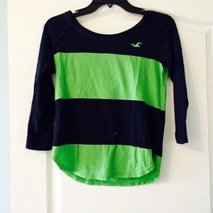 Hollister mid length shirt barely worn!