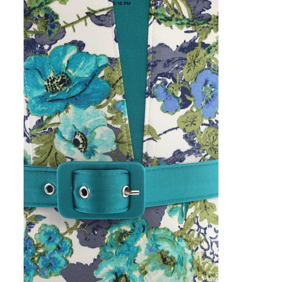 ⚡️Amazing Akira Strapless Dress⚡️ - Picture 4 of 4