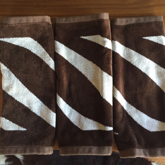 Three Kate Spade zebra Decorative Wash Cloths