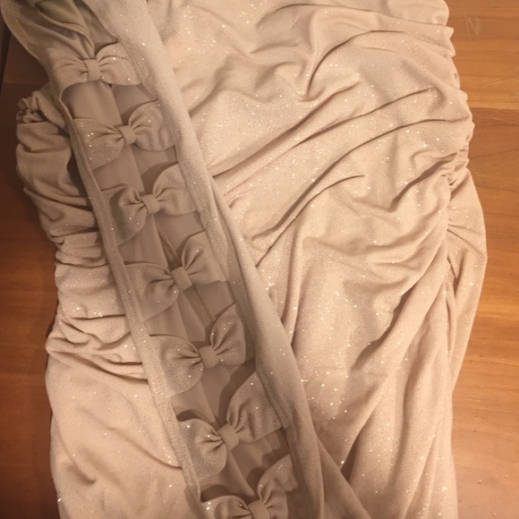 Party dress - Picture 1 of 1