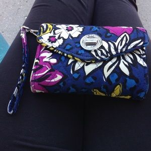 Vera Bradley Smartphone Wallet