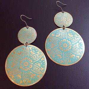 Pretty oriental inspired earrings