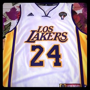Authentic New Lakers Jersey