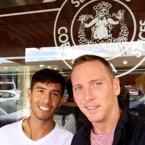 Meet your Posher, Enrique