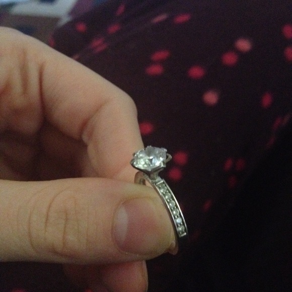 CZ size 7 ring