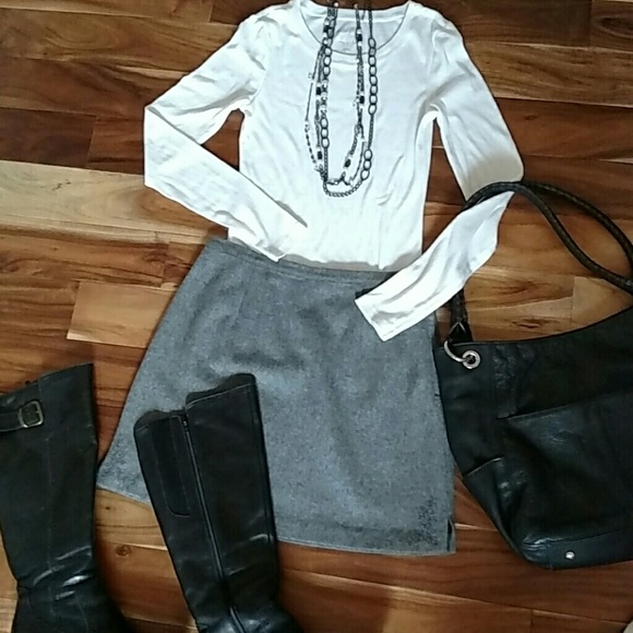 American Eagle mini skirt