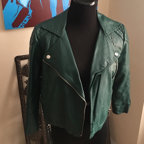 Mo by Members Only 3/4 Sleeve Vegan Leather Moto