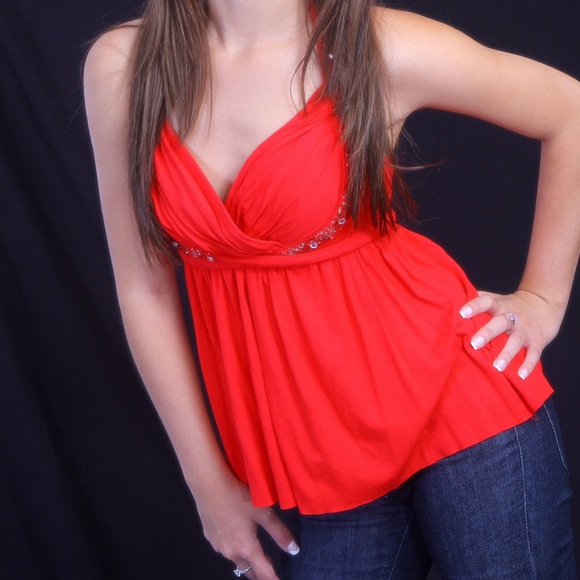 HOLIDAY SALE! Red halter top ❤️