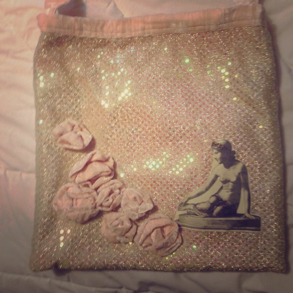 Handmade shoulder bag