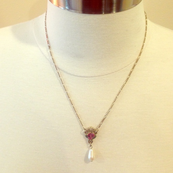 1928 Gold Floral and Pearl Necklace