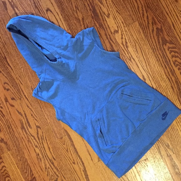 Nike sleeveless hoodie