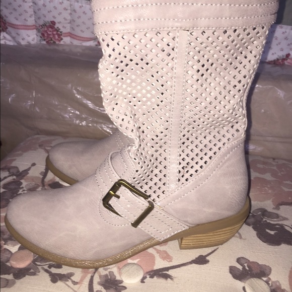 Perforated cute booties!!