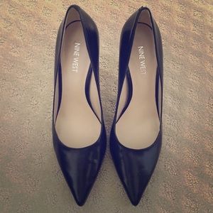 Nine West Black Martina Pump