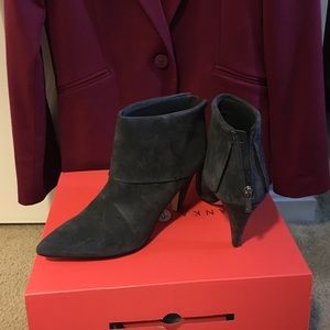 Ivanka Trump Dark GrayvSuede low cut boots