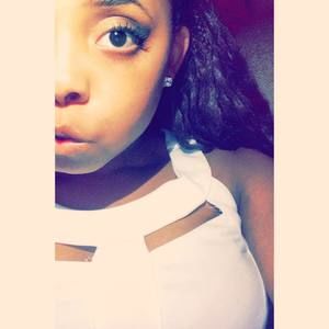 Meet your Posher, Danisha