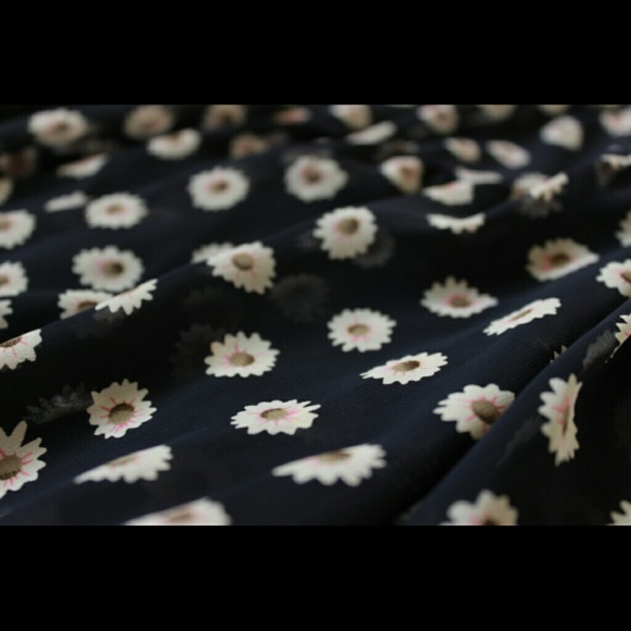 Daisy print skirt - Picture 2 of 2