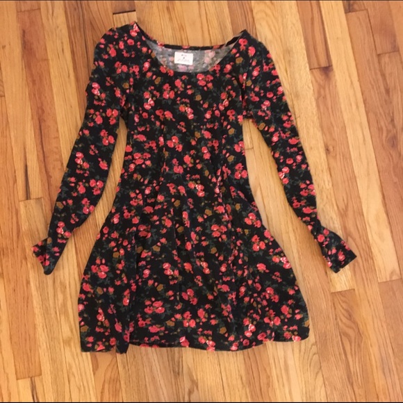 Urban outfitter pins and needles long sleeve dress