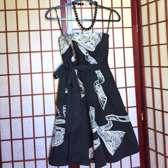 White House Black Market Embroidered Holiday Dress