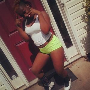 Meet your Posher, Yàa'girl