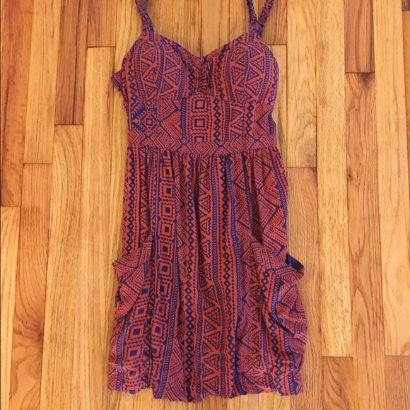 Pattern dress - Picture 1 of 2