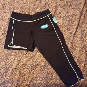Capri workout pants