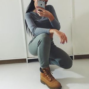 Meet your Posher, Fabiola