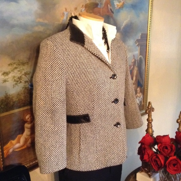 Talbots "The Italian Collection" Wool Blazer - Picture 3 of 4
