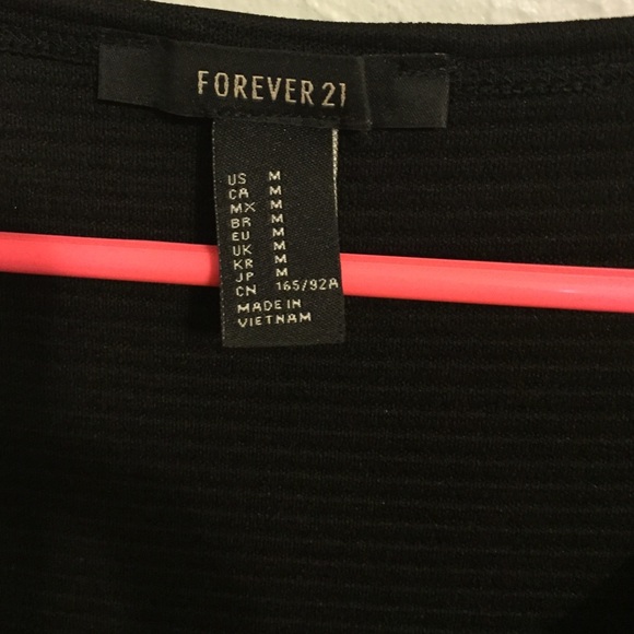 Black little dress - Picture 2 of 3