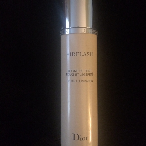 Dior Airflash Airbrush Foundation
