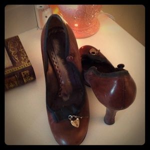 Juicy shoes well love missing strap ladies 6