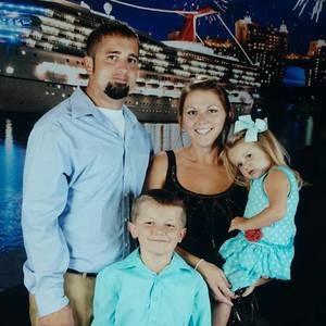 Meet your Posher, Carrie