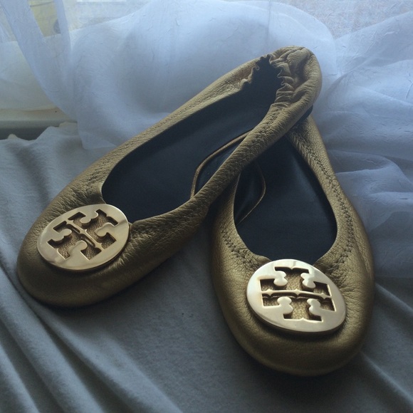 🎉HP!!!🎉 Gold Tory Burch Ballet Flats 👡