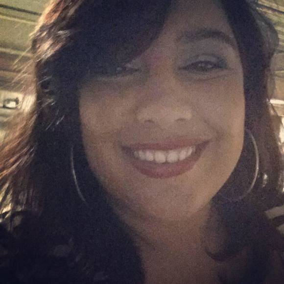 Meet your Posher, Malissa