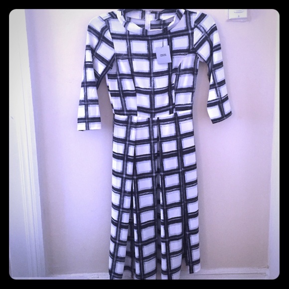 New, never worn dress from asos. Fun print!