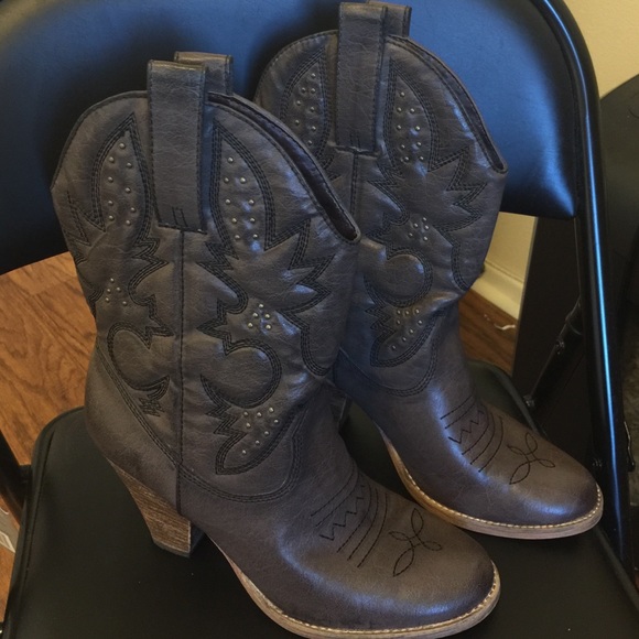MIA Boot