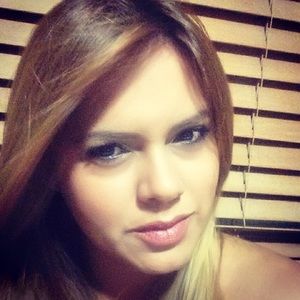 Meet your Posher, Bethzaida