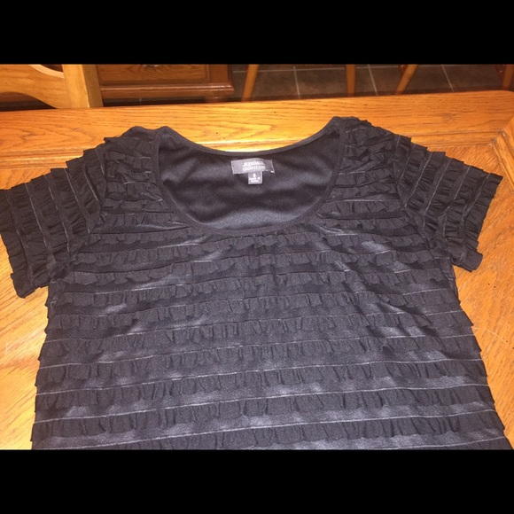 Full Ruffle Dress - Picture 3 of 3