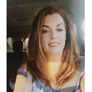 Meet your Posher, Traci