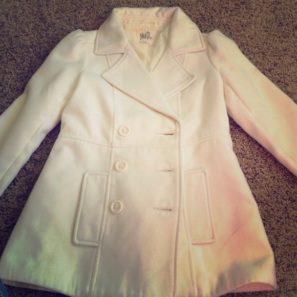 Black poppy Cream peacoat size M