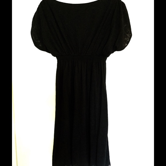 Black cocktail dress never worn still with tags - Picture 2 of 3