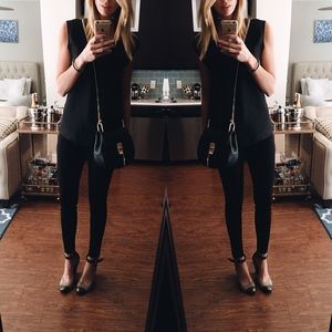 Meet your Posher, Laura