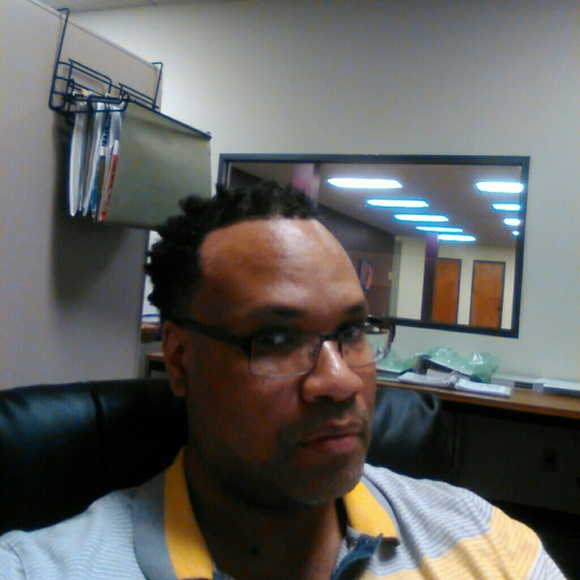 Meet your Posher, Timothy