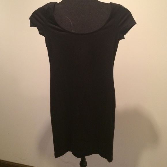 Black h&m dress