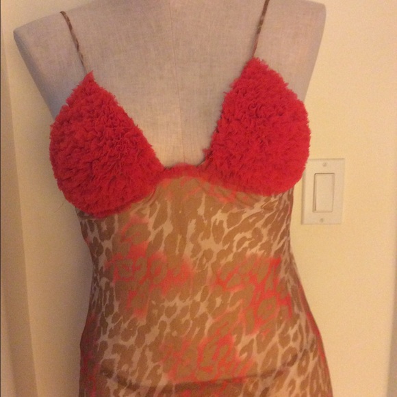 VS very exclusive lingerie.